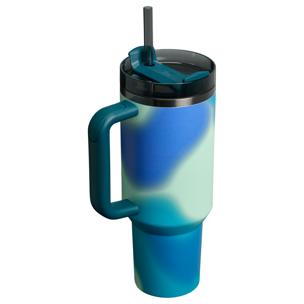 Car-Cup Friendly The Quencher H2.0 Flowstate Tumbler D050X - Premium Stainless Steel Straw Cup for All-Day Hydration Detail
