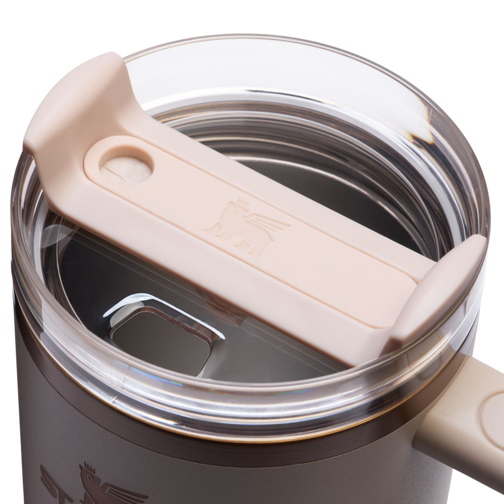 Double-Wall Vacuum The Quencher H2.0 Flowstate Tumbler  | Stanley Create D332L - Double-Wall Vacuum Insulated Travel Tumbler with Straw Detail