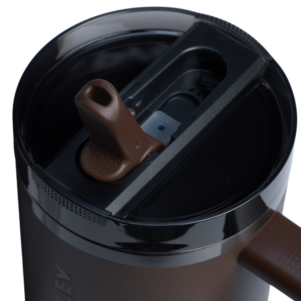 Car-Cup Friendly The Quencher H2.0 Flowstate Tumbler D050X - Premium Stainless Steel Straw Cup for All-Day Hydration Detail